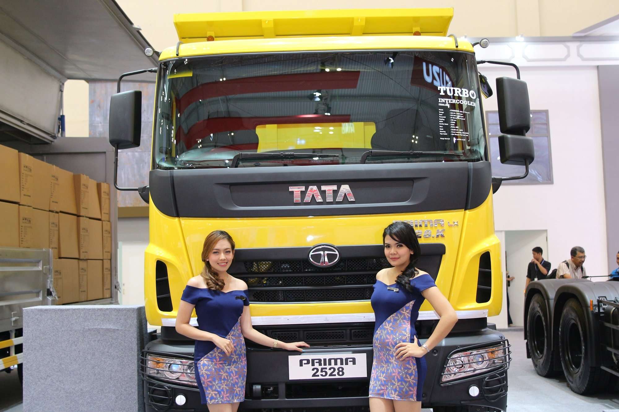 Rekor, Tata Prima Dongkrak Penjualan Tata Motors di GIIAS 2017 Rekor, Tata Prima Dongkrak Penjualan Tata Motors di GIIAS 2017