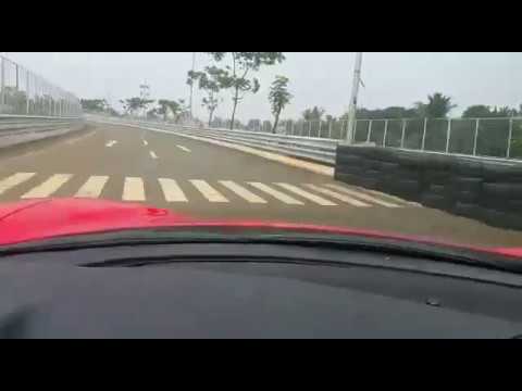 VIDEO: Test Drive Editor Carvaganza Menjajal Sirkuit BSD City VIDEO: Test Drive Editor Carvaganza Menjajal Sirkuit BSD City