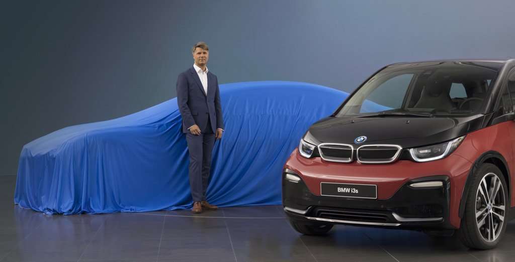 BMW Hadirkan 14 Varian Baru di Frankfurt Motor Show BMW Hadirkan 14 Varian Baru di Frankfurt Motor Show
