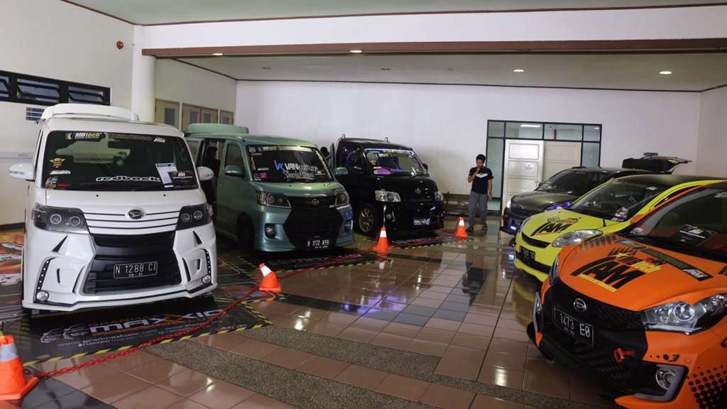 Daihatsu Dress-up Challenge Tiba di Kota Bandung Daihatsu Dress-up Challenge Tiba di Kota Bandung