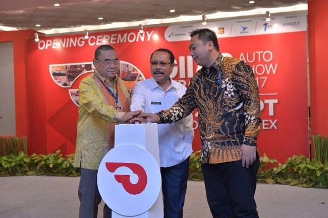 GIIAS Surabaya Auto Show 2017 Diharapkan Dongkrak Penjualan GIIAS Surabaya Auto Show 2017 Diharapkan Dongkrak Penjualan