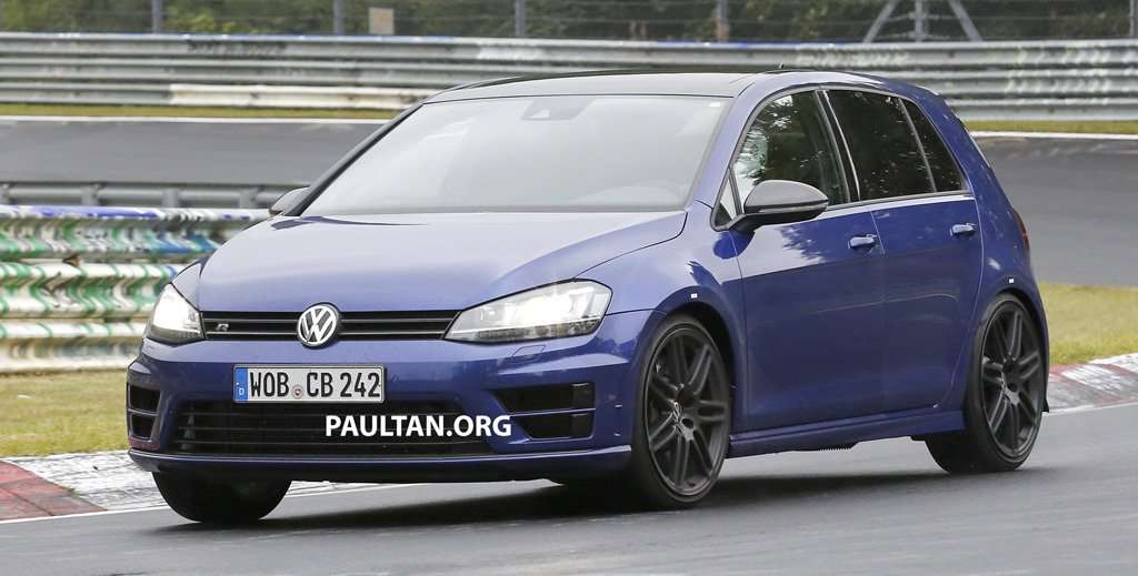 Volkswagen Siapkan Golf R420 Hadapi Mercedes-AMG A45 Volkswagen Siapkan Golf R420 Hadapi Mercedes-AMG A45
