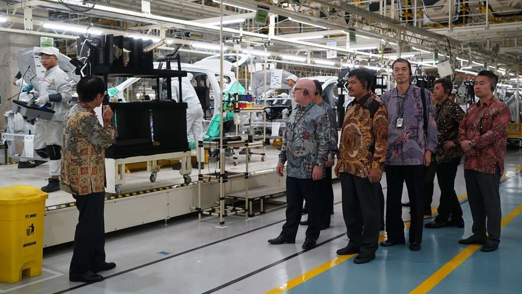 Melihat dari Dekat Produksi Mitsubishi Xpander Melihat dari Dekat Produksi Mitsubishi Xpander