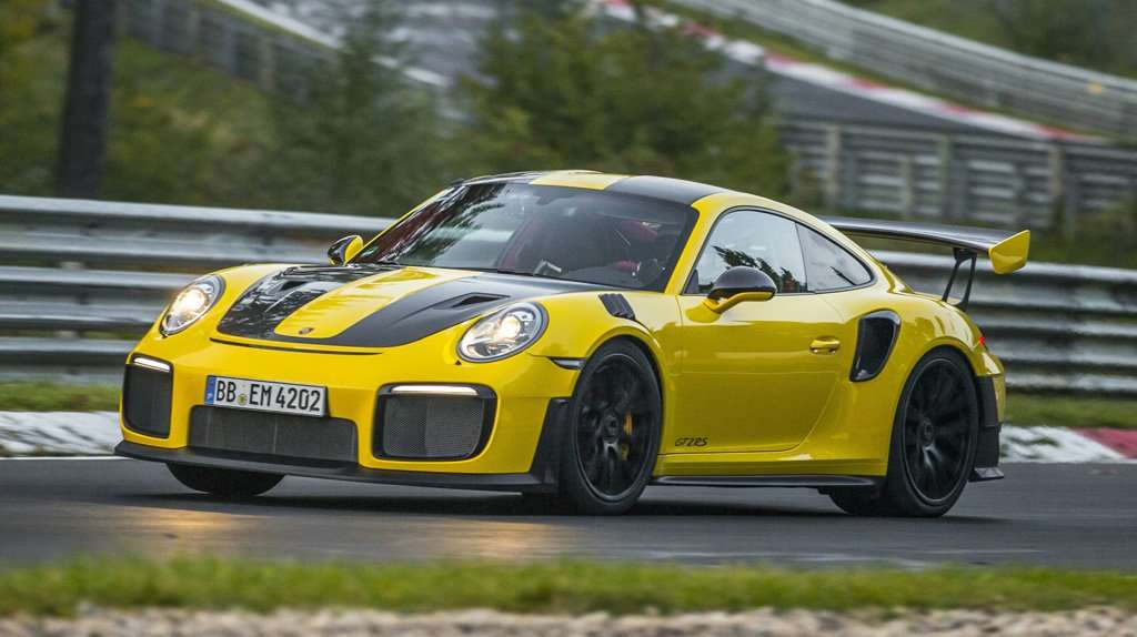 VIDEO: Porsche GT2 RS, Rekor Baru 6:47 Detik VIDEO: Porsche GT2 RS, Rekor Baru 6:47 Detik
