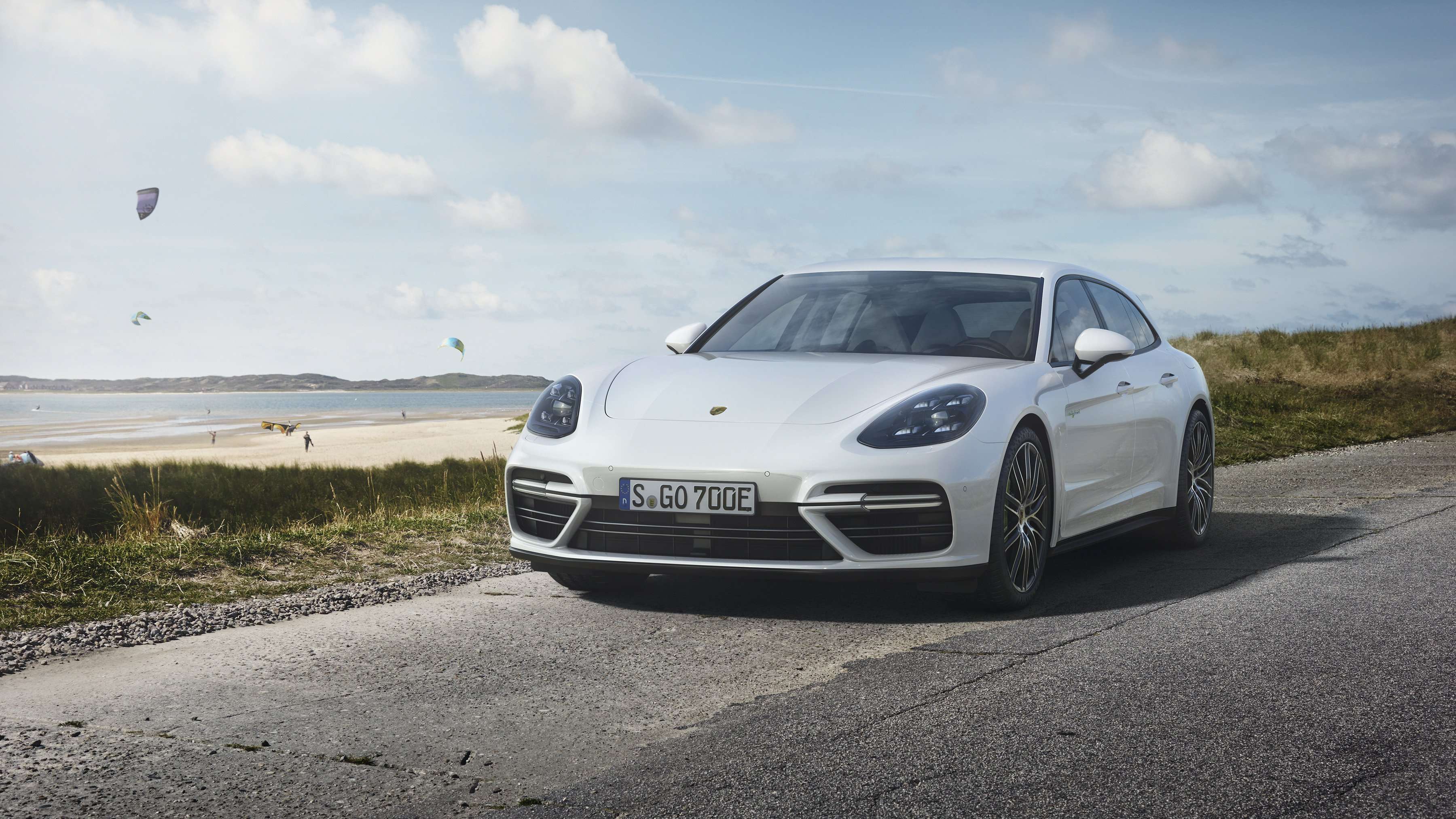 Porsche Panamera Turbo S E-Hybrid Sport Turismo, Paling Galak! Porsche Panamera Turbo S E-Hybrid Sport Turismo, Paling Galak!