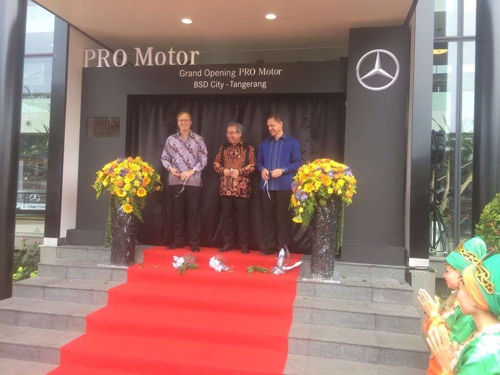 Mercedes-Benz Buka Dealer Berteknologi Terkini di BSD Mercedes-Benz Buka Dealer Berteknologi Terkini di BSD