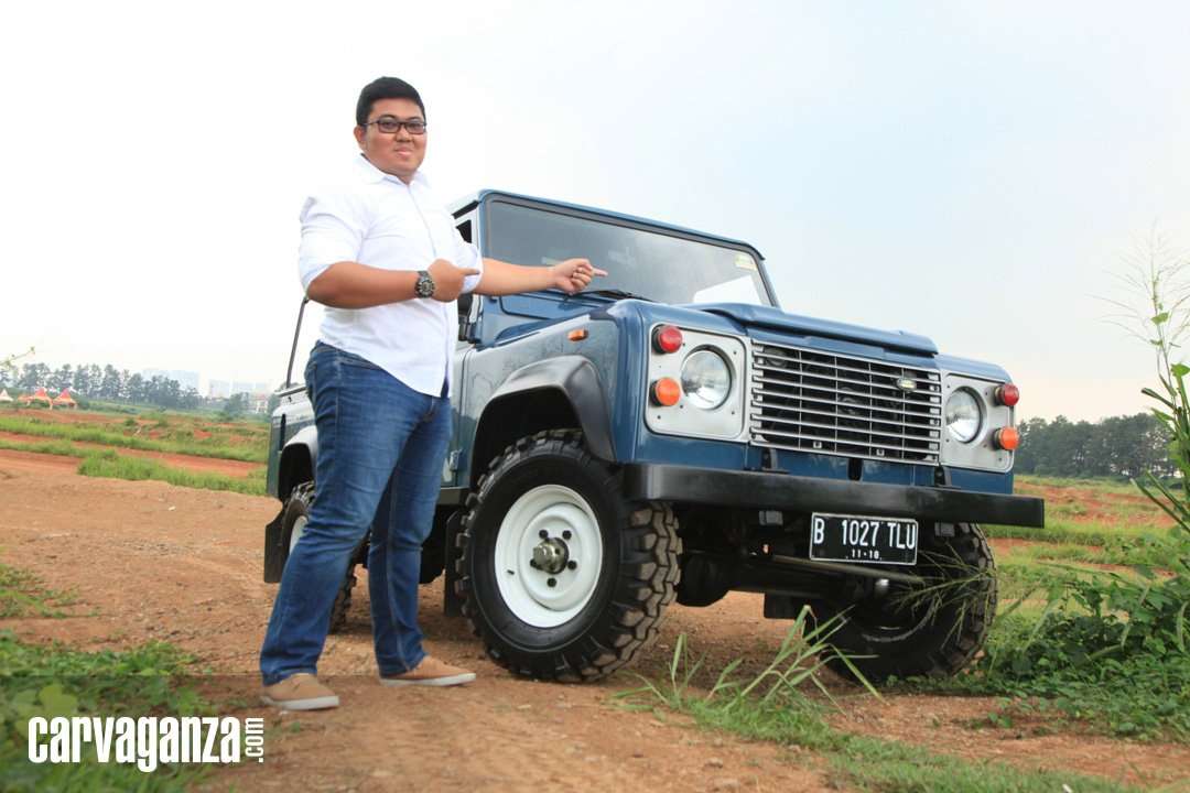 Mencicipi Land Rover Defender Presiden Jokowi Mencicipi Land Rover Defender Presiden Jokowi