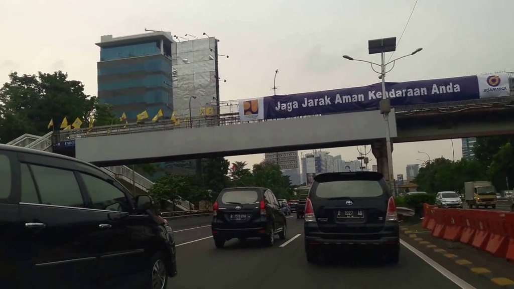 Ini Detail Tarif Jalan Tol Jakarta ke Surabaya Jalan tol
