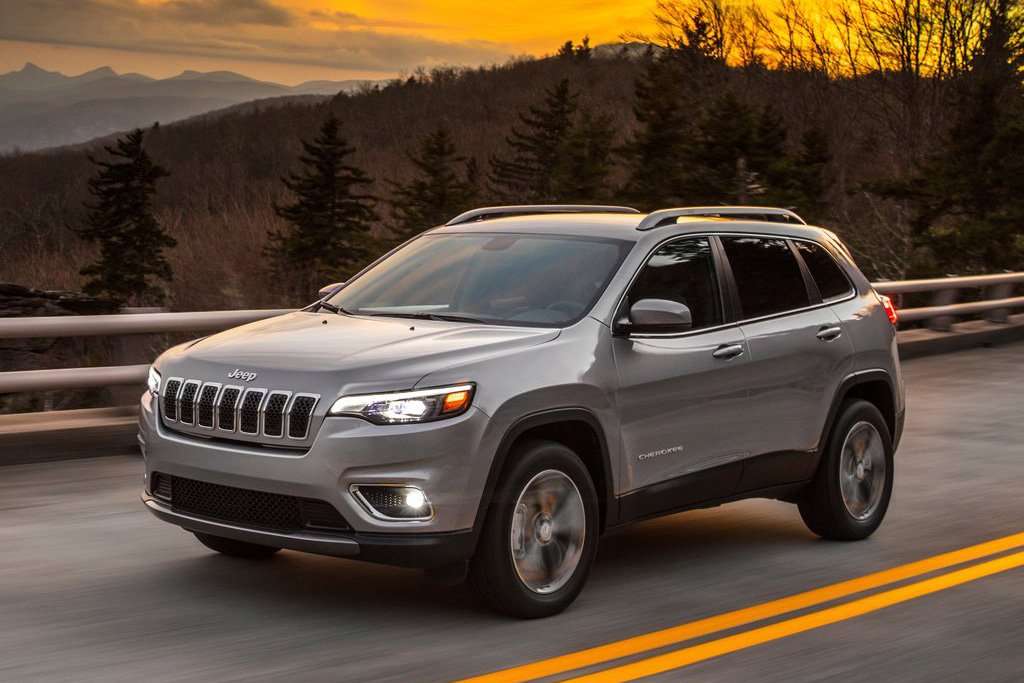 Ini Foto Resmi Pertama Jeep Cherokee Facelift Ini Foto Resmi Pertama Jeep Cherokee Facelift