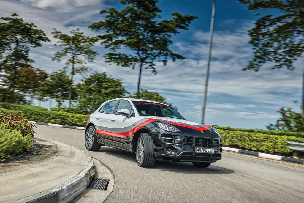 TEST DRIVE: Porsche Macan Turbo Performance Package, [Almost] No Limits