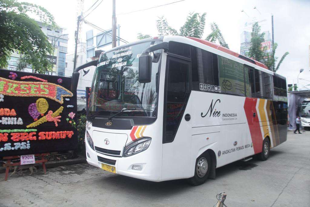Tata LP 713 Micro Bus Jadi Bus Bandara Kualanamu Tata LP 713 Micro Bus Jadi Bus Bandara Kualanamu