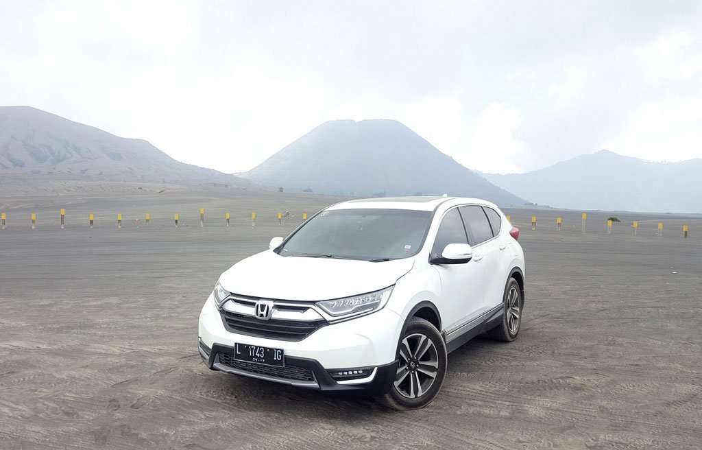 Honda CR-V Catatkan Diri Sebagai SUV Terlaris di Indonesia Honda CR-V Catatkan Diri Sebagai SUV Terlaris di Indonesia