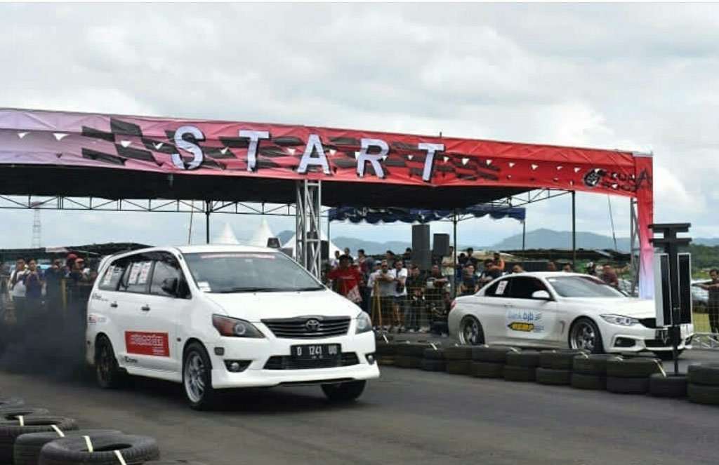 Debut Innova Community Racing Team Berbuah 4 Piala Debut Innova Community Racing Team Berbuah 4 Piala