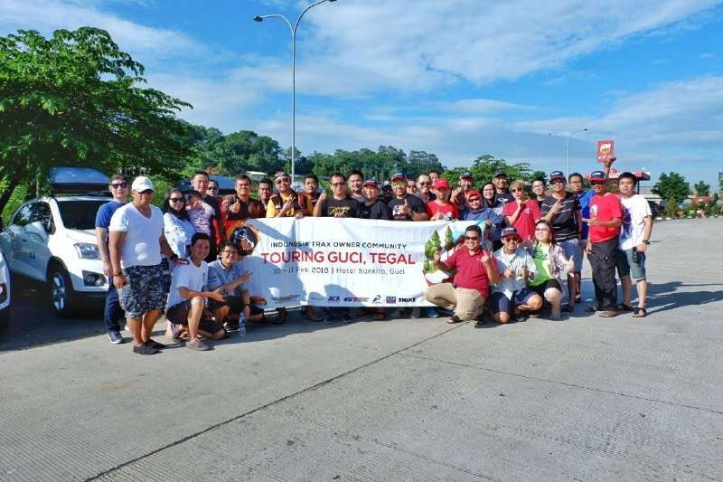 Komunitas TRAX Touring Untuk Keluarga Komunitas TRAX Touring Untuk Keluarga