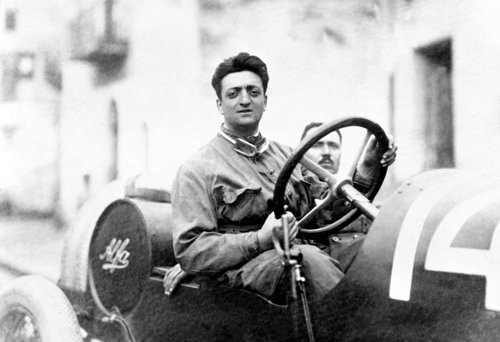 Kenang Kelahiran ke-120 Tahun, Museum Enzo Ferrari Gelar Pameran Foto Kenang Kelahiran ke-120 Tahun, Museum Enzo Ferrari Gelar Pameran Foto