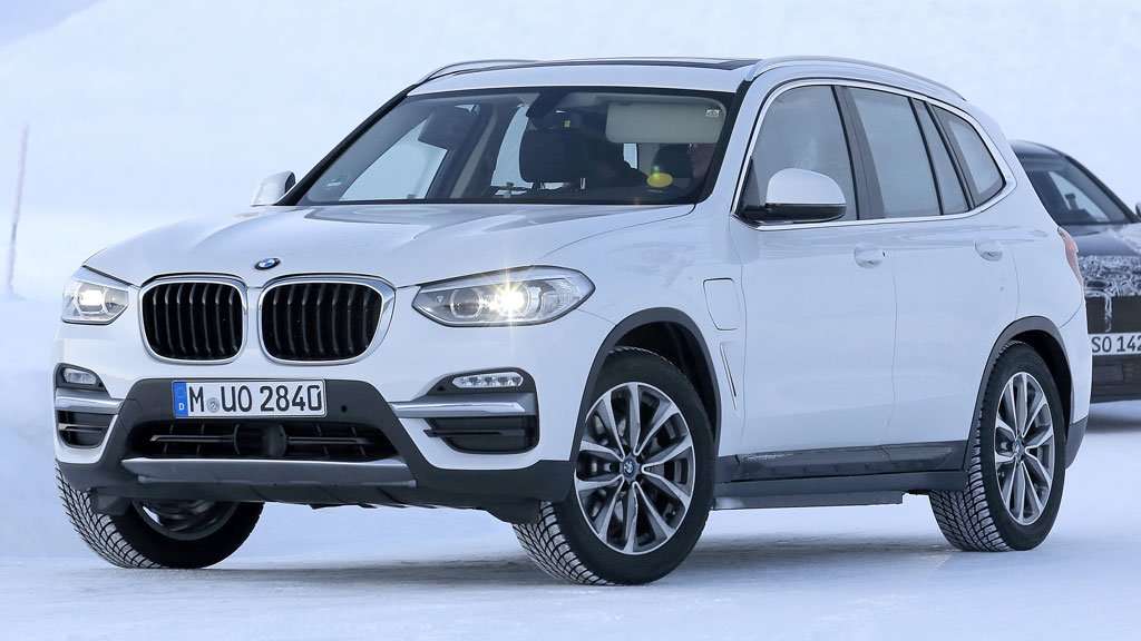 SUV Listrik BMW iX3 Concept Bakal Lakukan World Debut SUV Listrik BMW iX3 Concept Bakal Lakukan World Debut