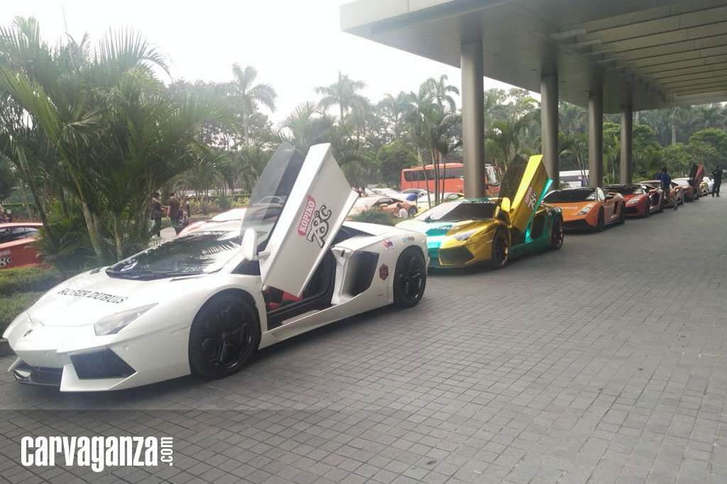 Komunitas Lamborghini Club Indonesia Keliling Jawa Barat Komunitas Lamborghini Club Indonesia Keliling Jawa Barat