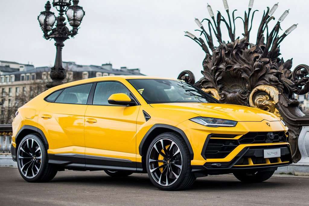 Pembeli Lamborghini Urus Banyak Perempuan Lamborghini Urus