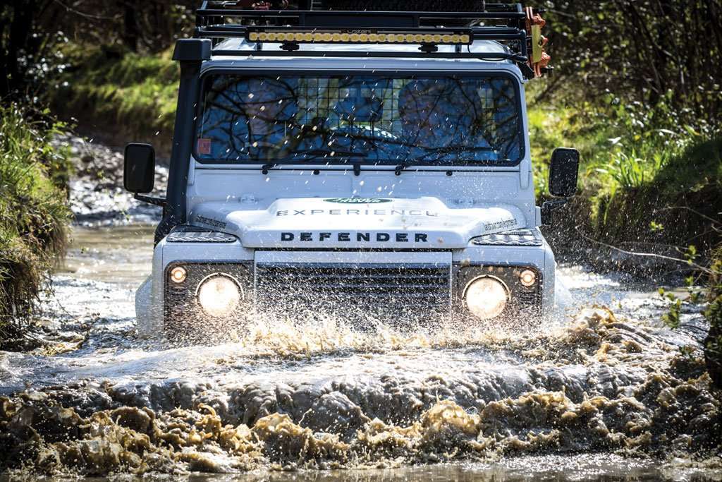 Land Rover, The Timeless Machine Land Rover, The Timeless Machine