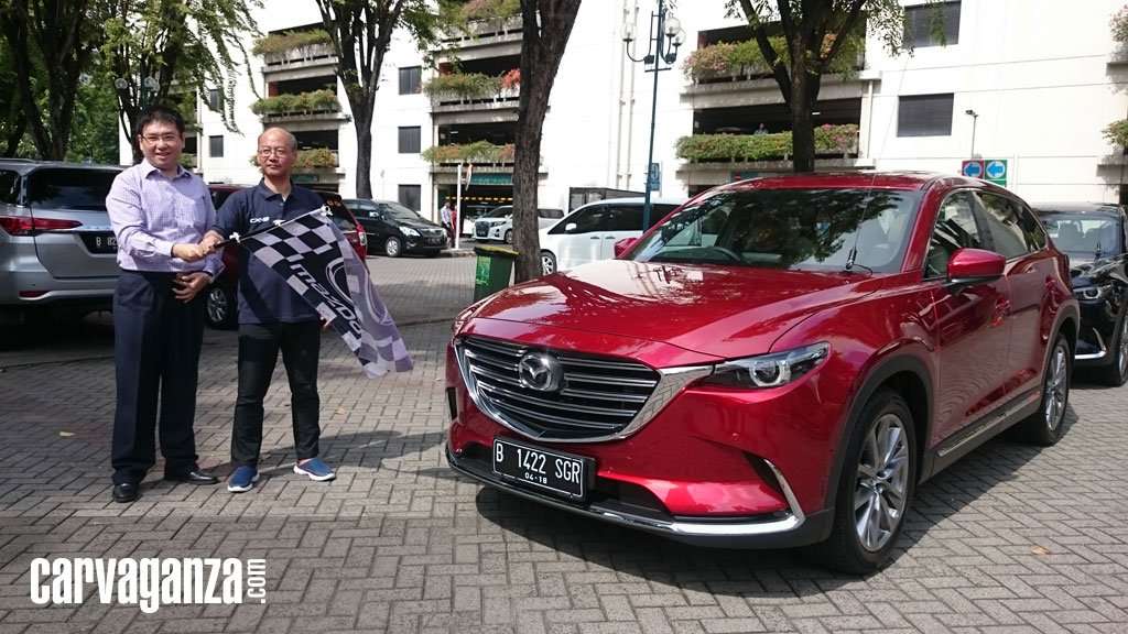 Menikmati Jakarta dengan All-New Mazda CX-9 Menikmati Jakarta dengan All-New Mazda CX-9