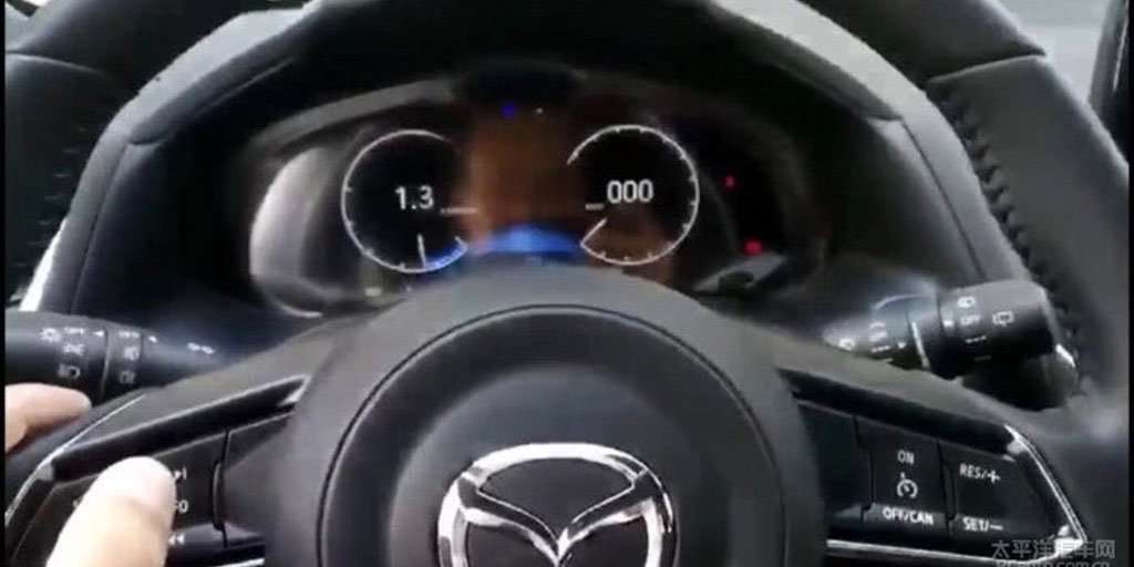 Mazda3 Baru Gunakan Instrument Cluster Full Digital Mazda3 Baru Gunakan Instrument Cluster Full Digital