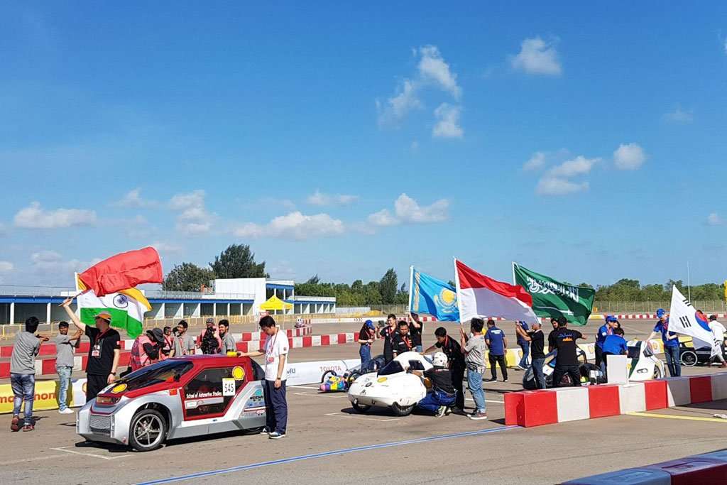 26 Tim Indonesia Ikuti Shell Eco-marathon di Singapura 26 Tim Indonesia Ikuti Shell Eco-marathon di Singapura