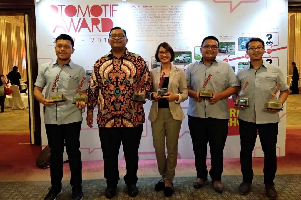 Ignis dan New SX4 S-Cross Jawara Hatchback dan Crossover Ignis dan New SX4 S-Cross Jawara Hatchback dan Crossover