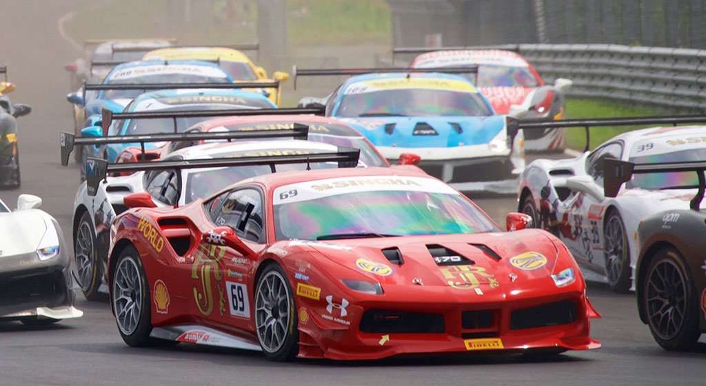 Cuaca Kacaukan Strategi Tim Indonesia di Ferrari Challenge 2018 Cuaca Kacaukan Strategi Tim Indonesia di Ferrari Challenge 2018