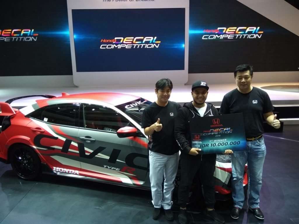 Juara Honda Decal Competition Dipajang di IIMS 2018 Juara Honda Decal Competition Dipajang di IIMS 2018
