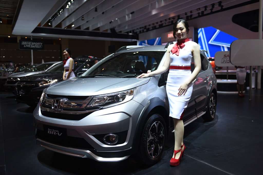 Honda BR-V Bersolek, Ini Tambahan dan Fitur Barunya Honda BR-V Bersolek, Ini Tambahan dan Fitur Barunya