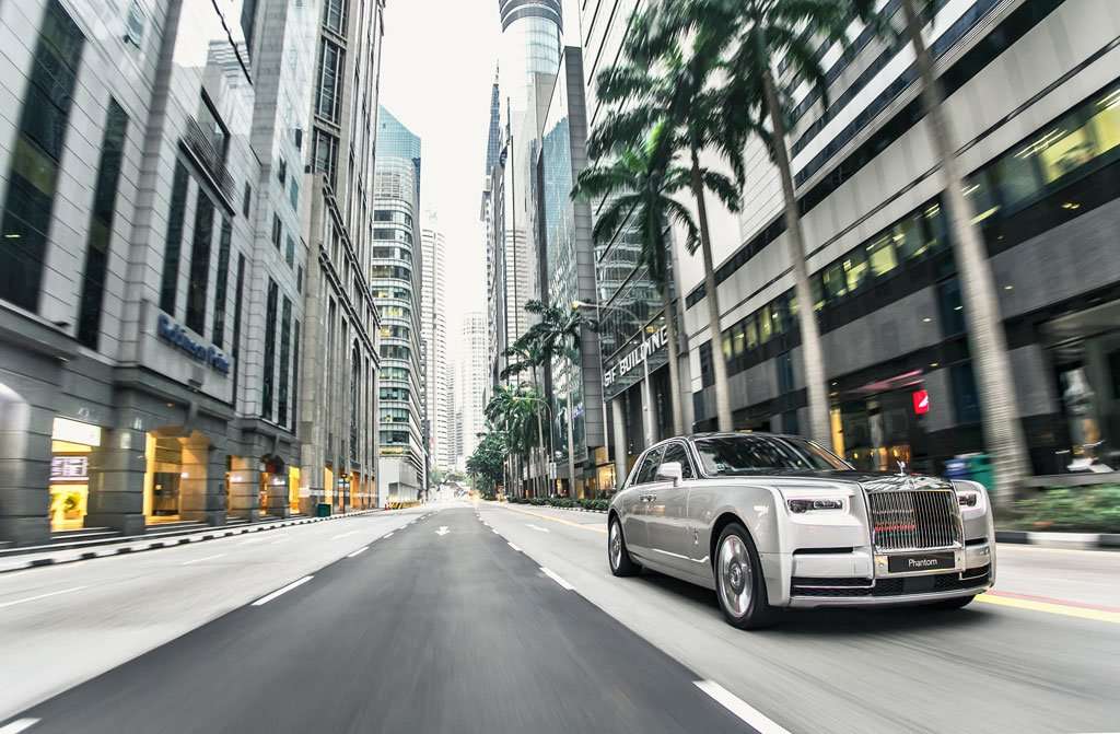 Galeri Foto: Rolls-Royce Phantom VIII Galeri Foto: Rolls-Royce Phantom VIII