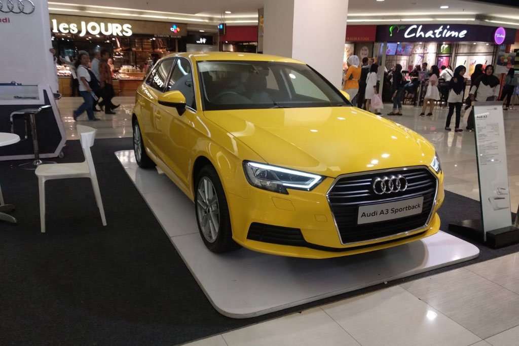 Jemput Bola, Audi A3 Sportback Roadshow di Mall Kota Kasablanka Jemput Bola, Audi A3 Sportback Roadshow di Mall Kota Kasablanka