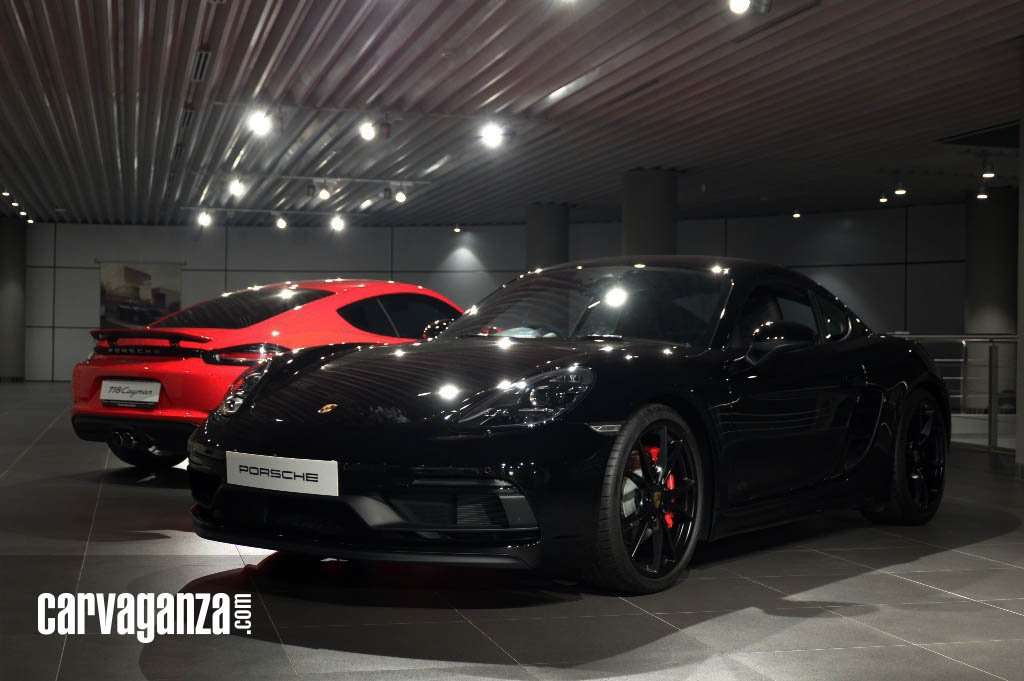 Porsche 718 Cayman GTS Resmi Goda "Speed Freak" di Indonesia Porsche 718 Cayman GTS Resmi Goda "Speed Freak" di Indonesia