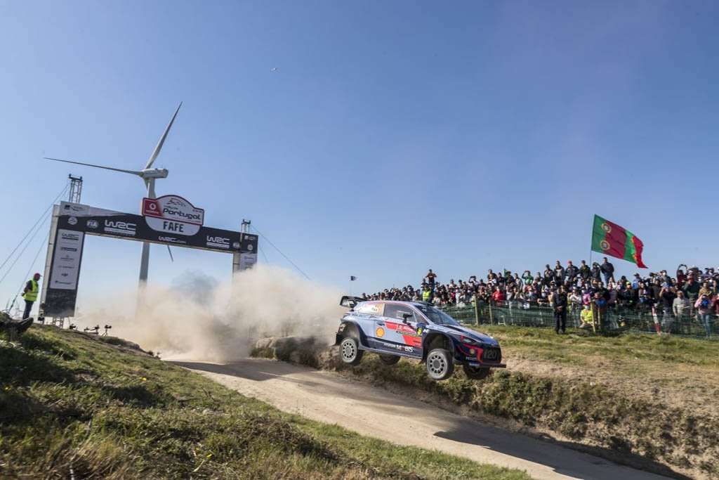 Neuville Kuasai WRC Portugal 2018, Hyundai Pimpin Klasemen Neuville Kuasai WRC Portugal 2018, Hyundai Pimpin Klasemen