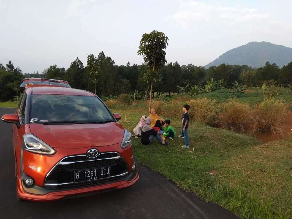 Menikmati Liburan Lebaran dengan Toyota New Sienta Menikmati Liburan Lebaran dengan Toyota New Sienta