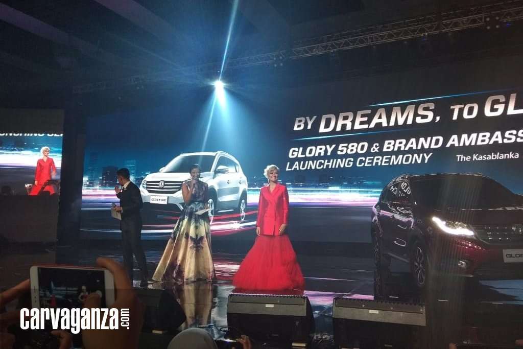 Agnez Mo Jadi Brand Ambassador Mobil DFSK Agnez Mo Jadi Brand Ambassador Mobil DFSK