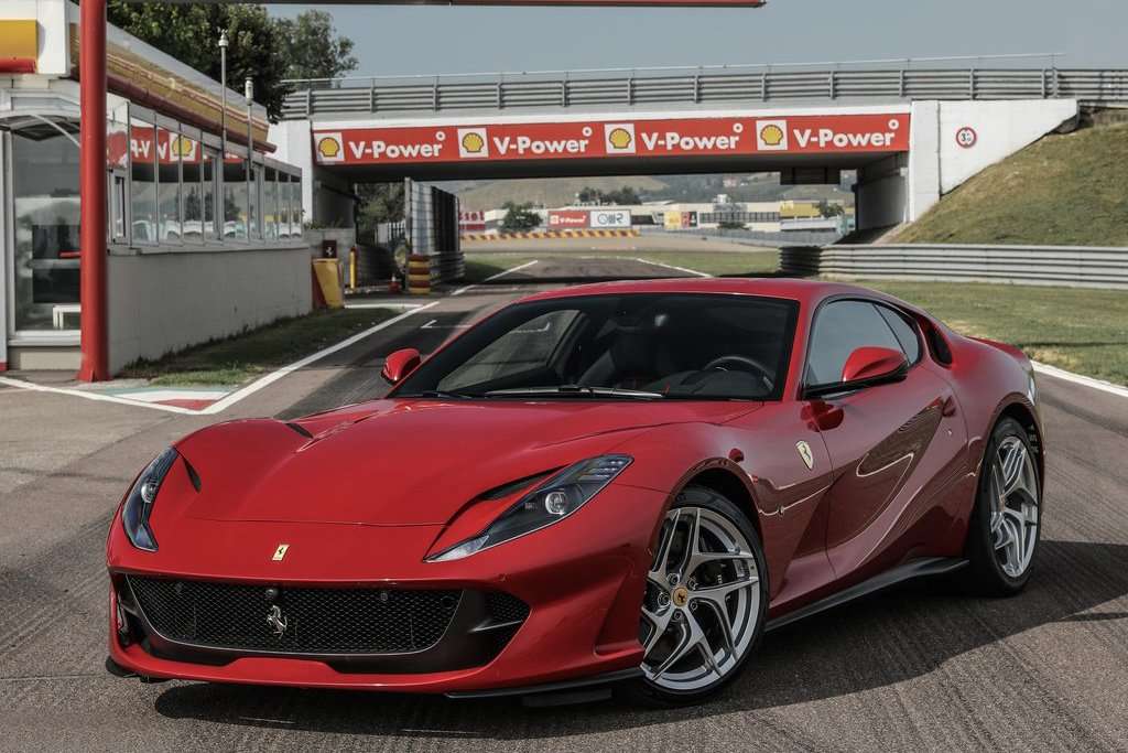 Gara-Gara Kaca Belakang, Ribuan Ferrari 812 Superfast Kena Recall Gara-Gara Kaca Belakang, Ribuan Ferrari 812 Superfast Kena Recall