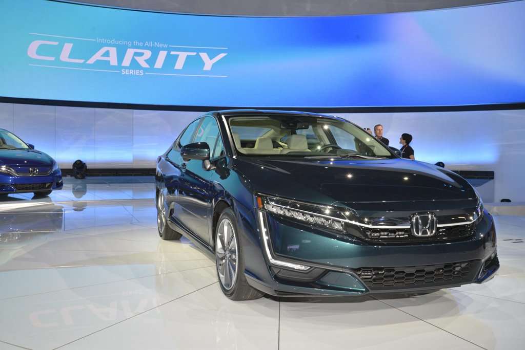 Honda Mulai Jual Clarity PHEV, Harga Mulai Rp 769,6 Juta Honda Mulai Jual Clarity PHEV, Harga Mulai Rp 769,6 Juta