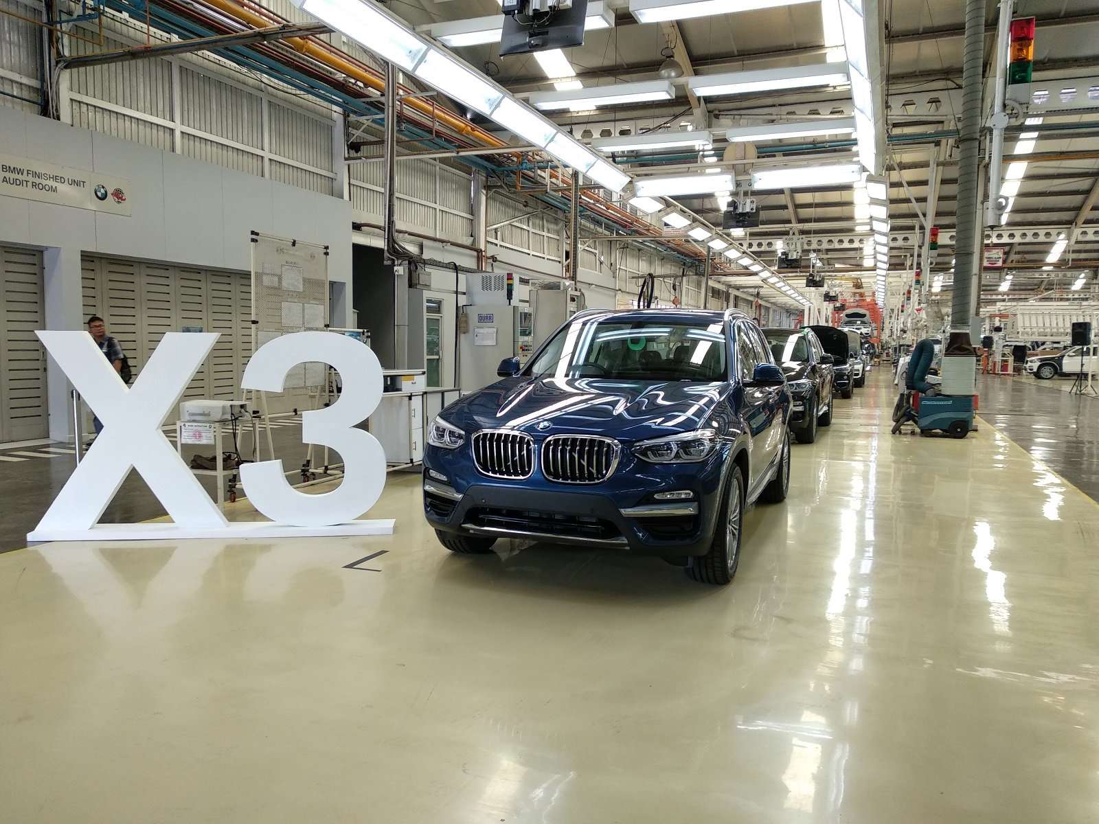All-new BMW X3 Diproduksi di Indonesia All-new BMW X3 Diproduksi di Indonesia
