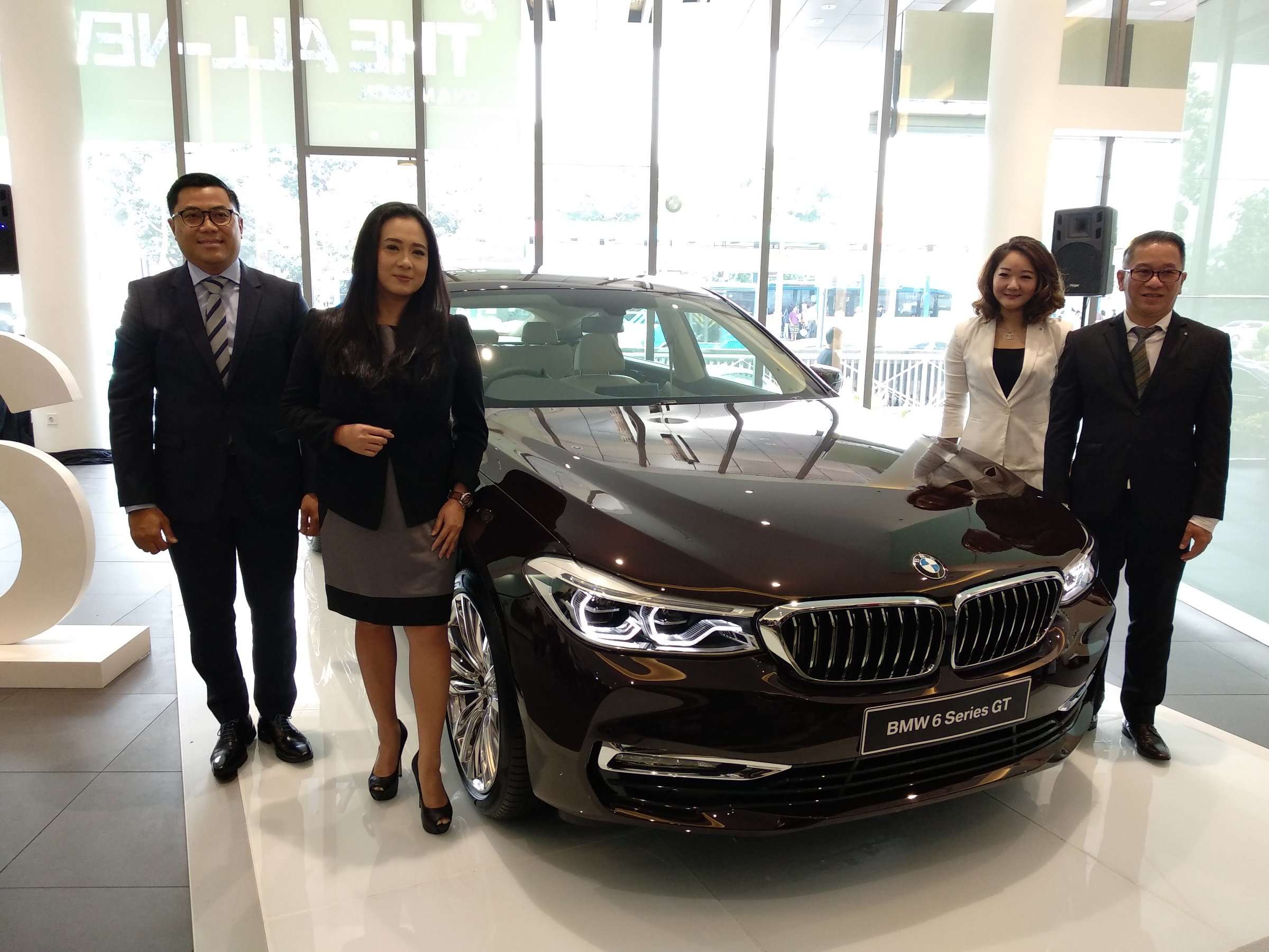 BMW Seri 6 GT dan Seri 5 Touring Masuk Indonesia BMW Seri 6 GT dan Seri 5 Touring Masuk Indonesia