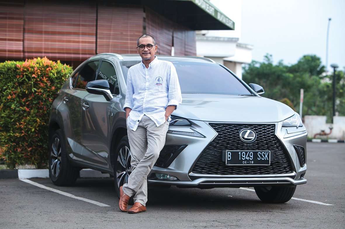 Carvaganza Editors' Choice Award 2018: Lexus NX 300 F Sport Carvaganza Editors' Choice Award 2018: Lexus NX 300 F Sport