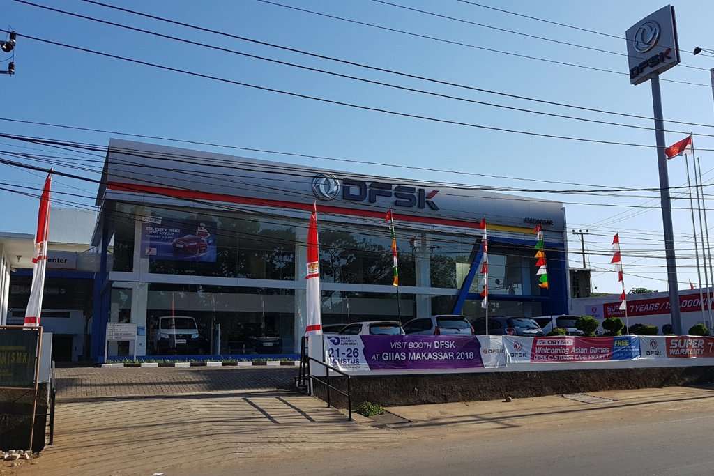 Perluas Jaringan, DFSK Resmian Dealer di Kota Makassar Perluas Jaringan, DFSK Resmian Dealer di Kota Makassar