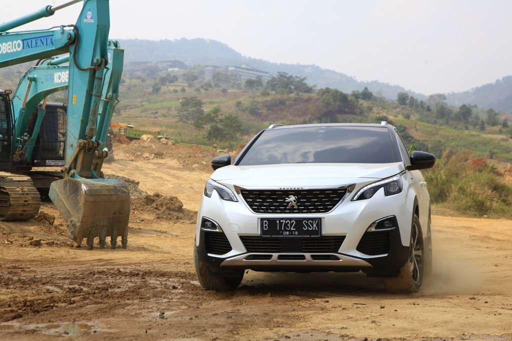 Test Drive Peugeot 3008 2018 Test Drive Peugeot 3008 2018