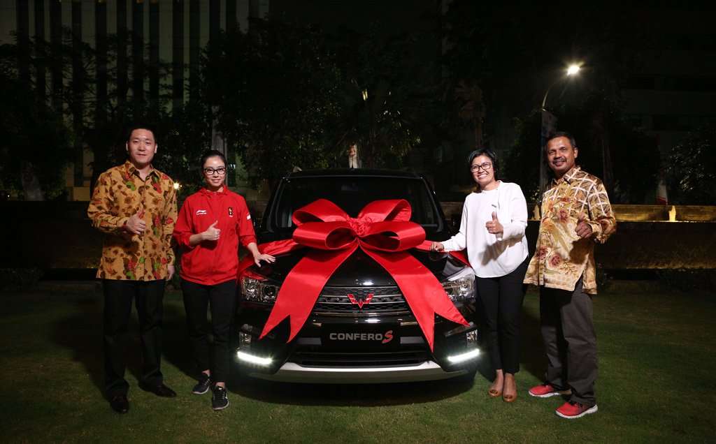 Raih Emas Wushu Asian Games, Lindswell Kwok Dapat Wuling Confero S Raih Emas Wushu Asian Games, Lindswell Kwok Dapat Wuling Confero S