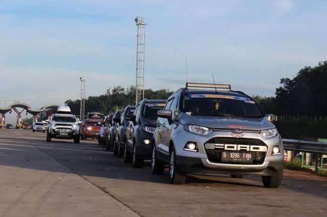 120 Mobil Ford EcoSport Menuju Solo untuk Jambore Nasional 3 120 Mobil Ford EcoSport Menuju Solo untuk Jambore Nasional 3