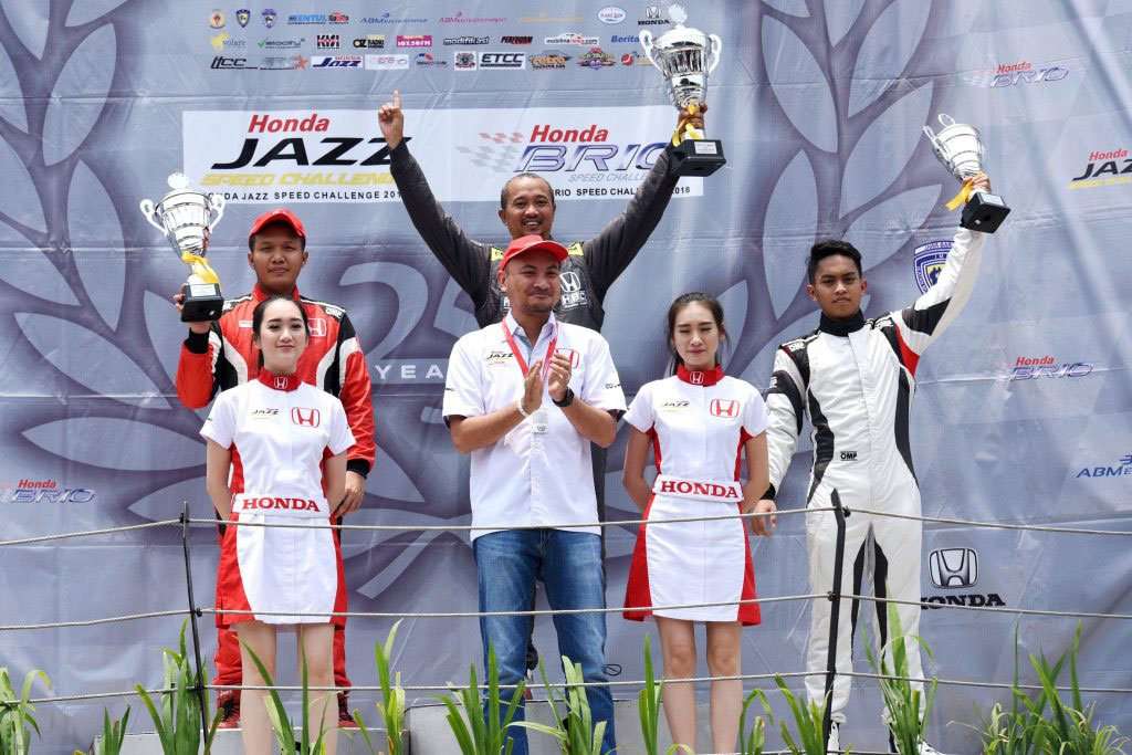 Masih Terkuat, Fitra Eri Juara Honda Jazz Speed Challenge Seri 5 Masih Terkuat, Fitra Eri Juara Honda Jazz Speed Challenge Seri 5