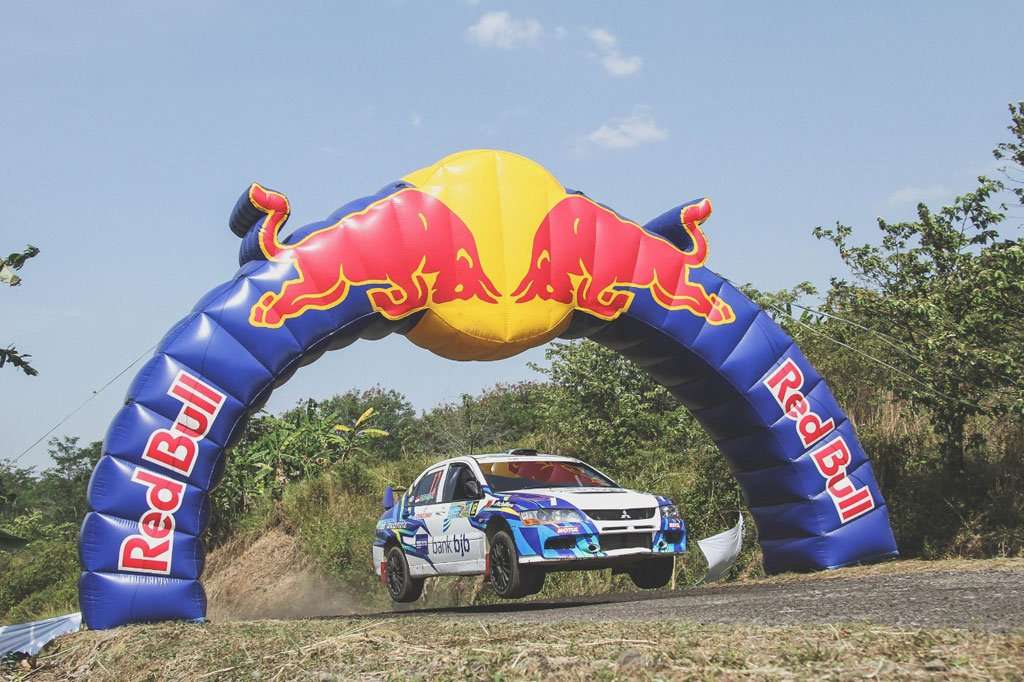 Rizal Sungkar Terbaik di Kejurnas Sprint Rally 2018 Putaran 4 Rizal Sungkar Terbaik di Kejurnas Sprint Rally 2018 Putaran 4