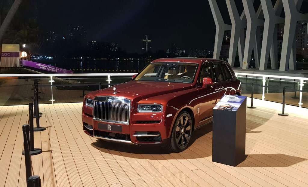 Rolls-Rocyce Hadirkan Cullinan di Formula 1 GP Singapura Rolls-Rocyce Hadirkan Cullinan di Formula 1 GP Singapura