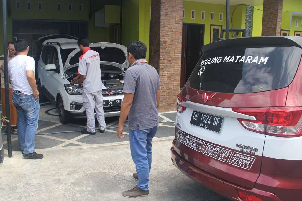 Wuling Care Bantu Korban dan Pelanggan di Pulau Lombok Wuling Care Bantu Korban dan Pelanggan di Pulau Lombok
