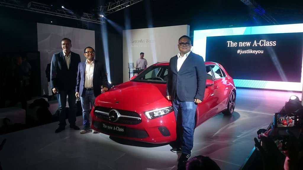 Mercedes-Benz Perkenalkan 2 Mobil Mewahnya di Senayan City Mercedes-Benz Perkenalkan 2 Mobil Mewahnya di Senayan City